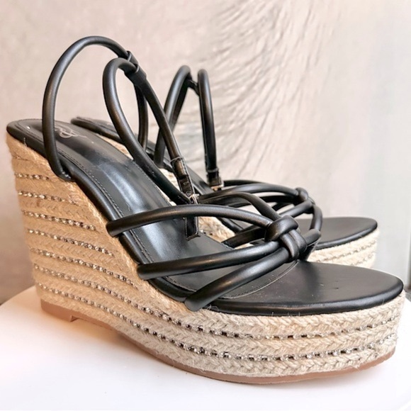 🌸NEW YORK & COMPANY🌸 Electra Rhinestone Embedded Wedge Sandal Size: 10 - Picture 7 of 13